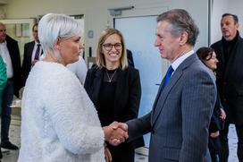 Odprtje bolnišnice za otroke, Šentvid pri Stični