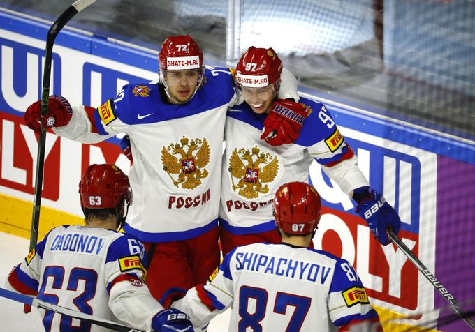 Rusom se je po 40 minutah smejalo, po 60 pa so led zapustili sklonjenih glav. | Foto: Reuters