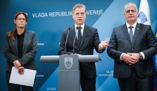 Ministra Katič in Poklukar odstopila. Golob: Pogovarjamo se o rešitvah, ki jih v Sloveniji še ni bilo