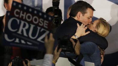 Cruz premagal Trumpa, pri demokratih odločal met kovanca