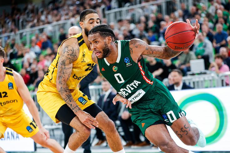 Cedevita Olimpija Aris, DJ Stewart | Foto: Aleš Fevžer