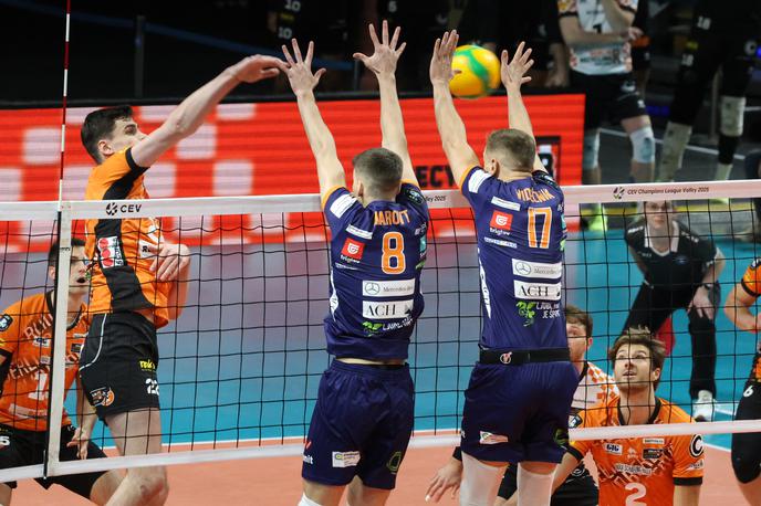 Berlin : ACH Volley Ljubljana | ACH Volley je novo sezono lige prvakov odprl s porazom z 1:3 pri nemškem prvaku iz Berlina. | Foto Guliverimage