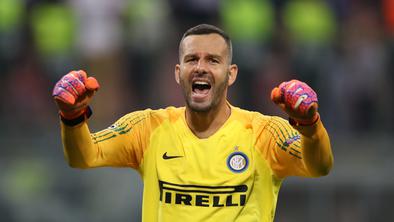 Nepričakovana sprememba v Interju, Handanović deležen ogromne časti