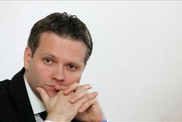 Uprava Luke Koper s podporo nadzornega sveta