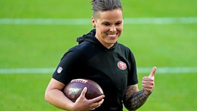 Katie Sowers, prva ženska v finalu lige NFL #video