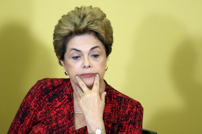 Dilma Rousseff je skušala preprečiti glasovanje o odpoklicu, a vrhovno sodišče ni ugodilo njeni zahtevi. | Foto: Reuters