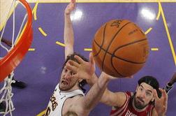 Vujačić napredoval, slovo prvakov