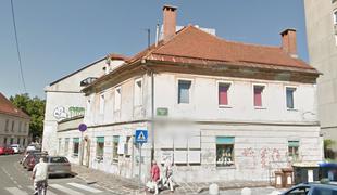 Tri stanovanja v središču Ljubljane bodo kmalu na dražbi