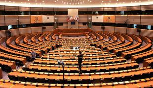 Bi se preizkusili v delu v Evropskem parlamentu?