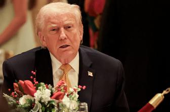Trump pozval k objavi imen vseh demokratov, ki so sodelovali z Epsteinom