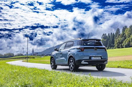 Nov družinski SUV s presenetljivo prostornostjo in dostopno ceno