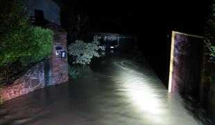 Oglejte si, kakšno opustošenje je povzročilo nočno deževje (foto)