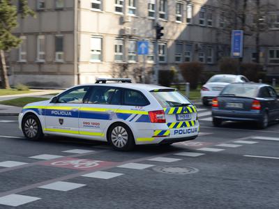 Ljubljanski policisti opozarjajo na drzne tatvine