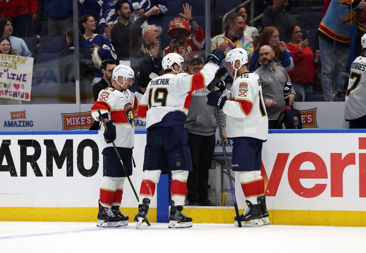 Florida zdaj čaka na boljšega iz para Toronto Maple Leafs/Ottawa Senators. | Foto: Reuters