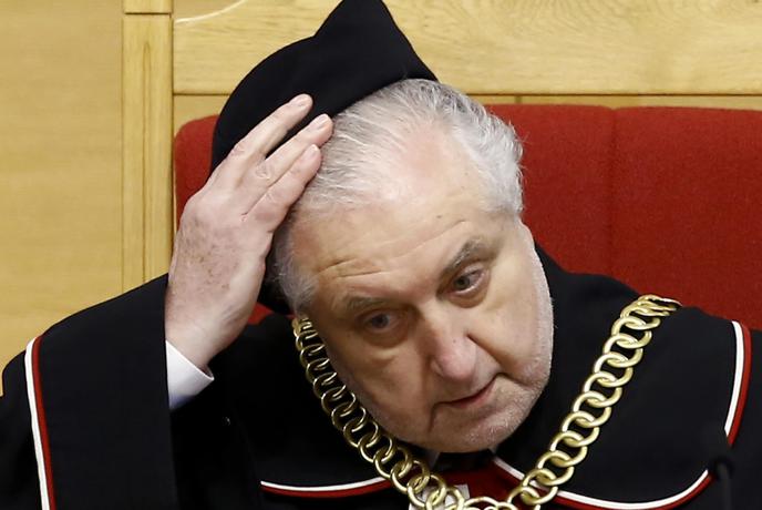 Ustavno sodišče dalo košarico poljski vladi