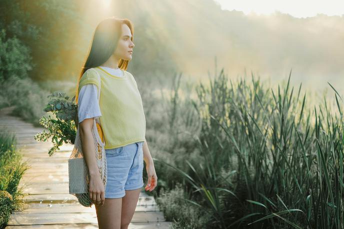 ženska, dekle, pomlad, poletje | Foto Pexels