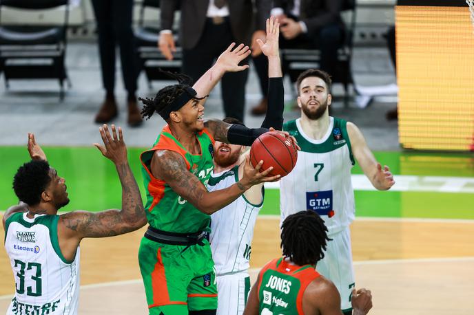 Cedevita Olimpija Nanterre | Olimpija je s 75:63 premagala Nanterre. | Foto Vid Ponikvar