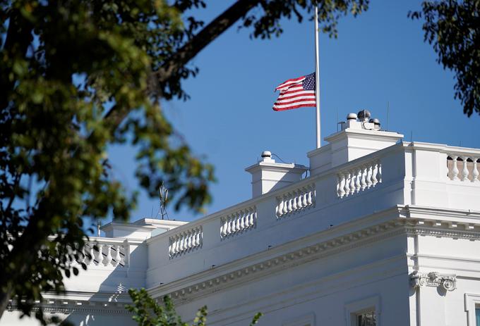 bela hiša | Foto: Reuters