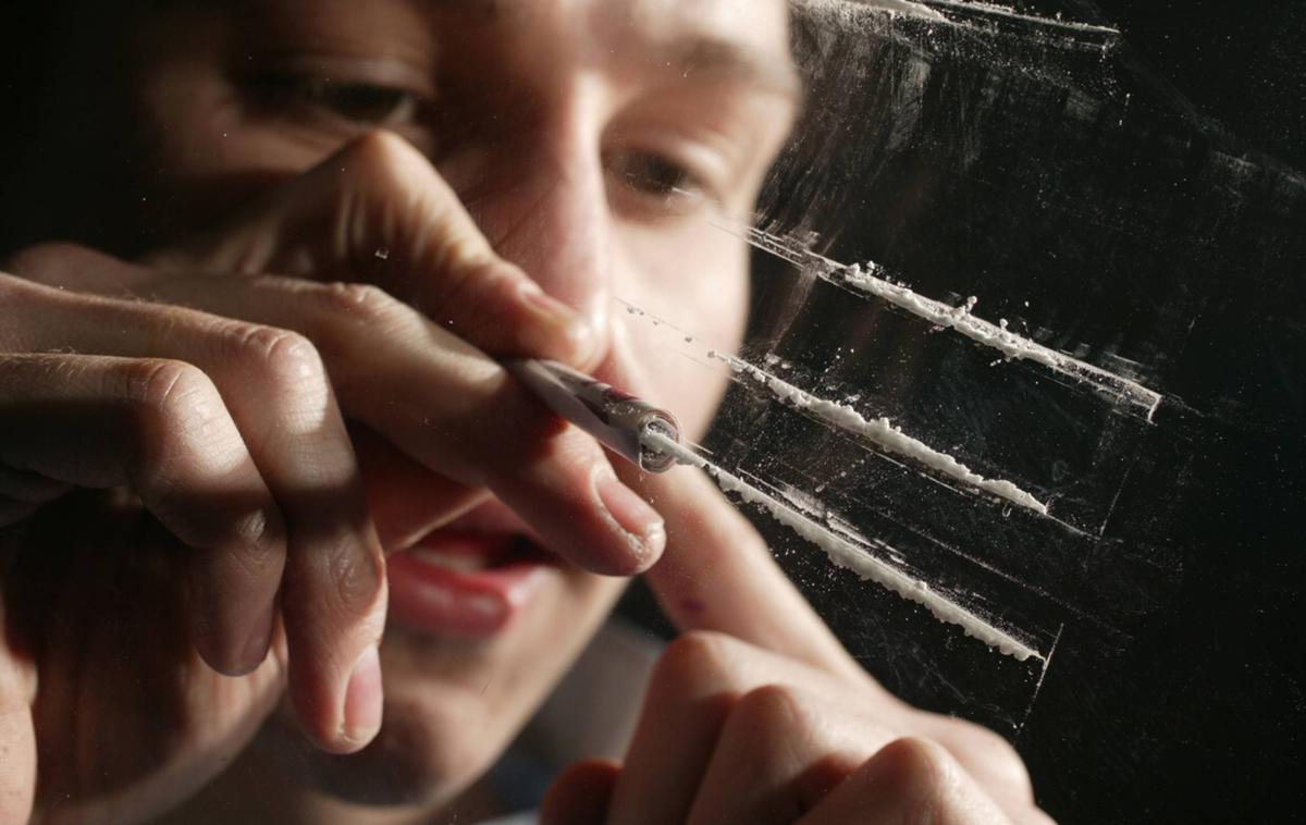 narkoman | Povečalo se je število smrti zaradi kokaina in cracka, vendar najsmrtonosnejša droga še vedno ostaja heroin. | Foto Guliverimage