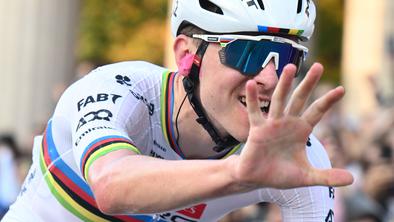 Tadej Pogačar po sanjski sezoni razkril, kaj si še želi osvojiti