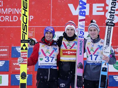 Med slavjem Domna Prevca izgubil živce in udaril po organizatorjih