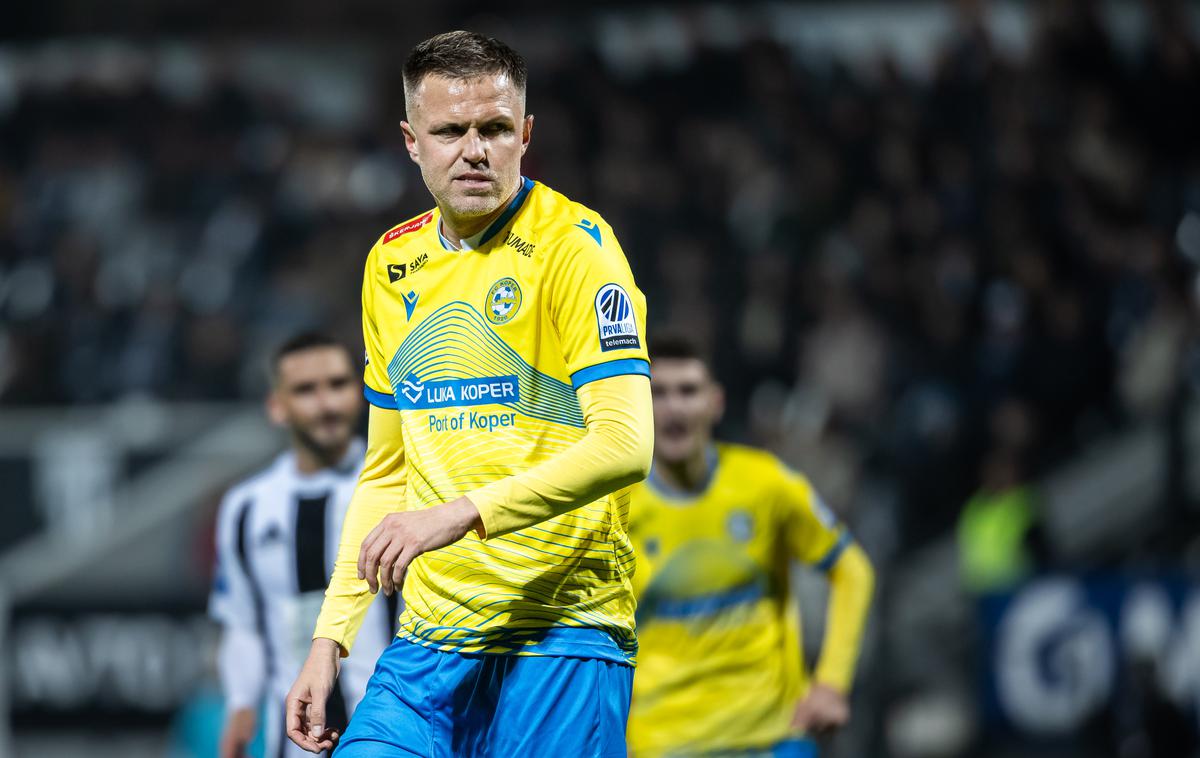 Koper, Josip Iličić | Domžalčani so izgubili na Bonifiki. Josip Iličić je s podajama sodeloval pri obeh golih Kopra. | Foto Jure Banfi