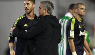 Mourinho: Barcelona nas lahko prehiti tudi za 13 točk