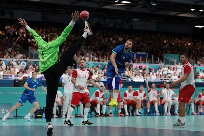 Aleks Vlah je v prvem polčasu poživil slovensko igro. | Foto: Reuters