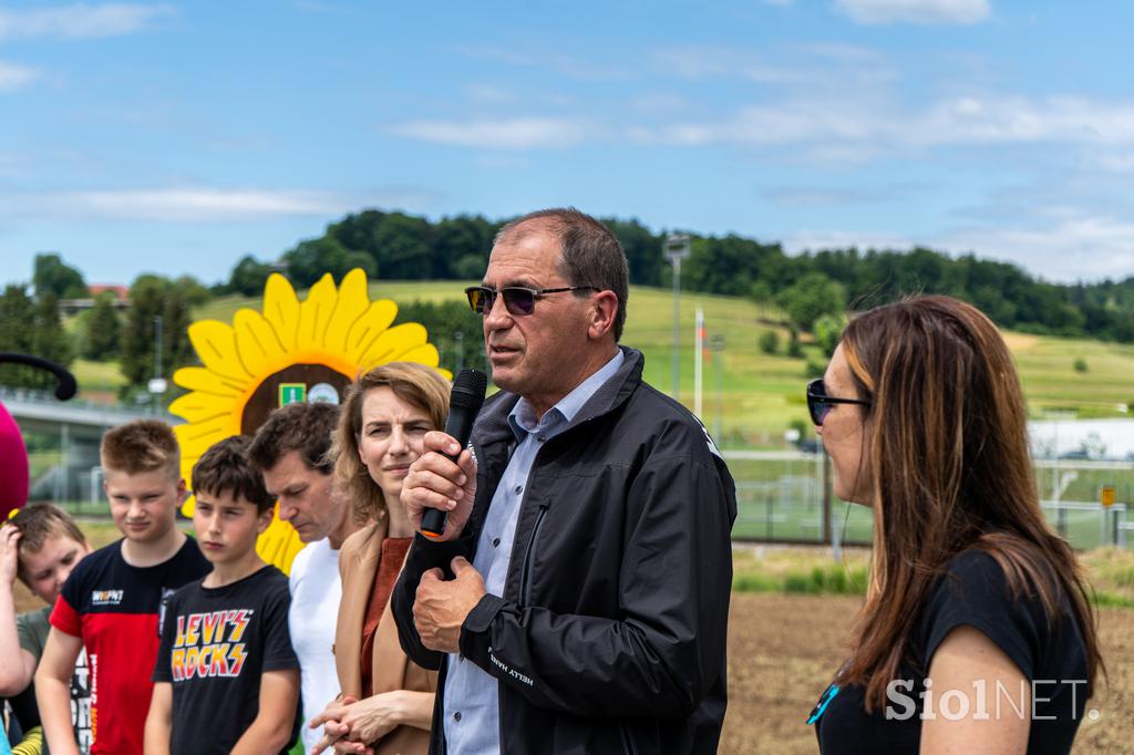 Sejemo sončno prihodnost