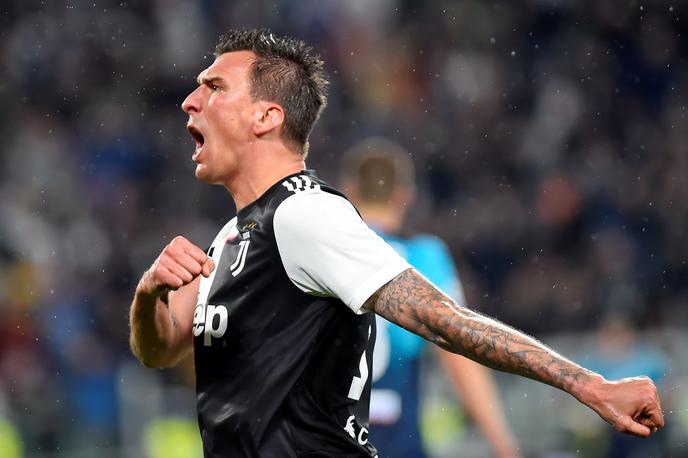 Mario Mandžukić | Mario Mandužić bo po skoraj letu dni reaktiviral svojo nogometno pot in se vrnil v Italijo. | Foto Reuters