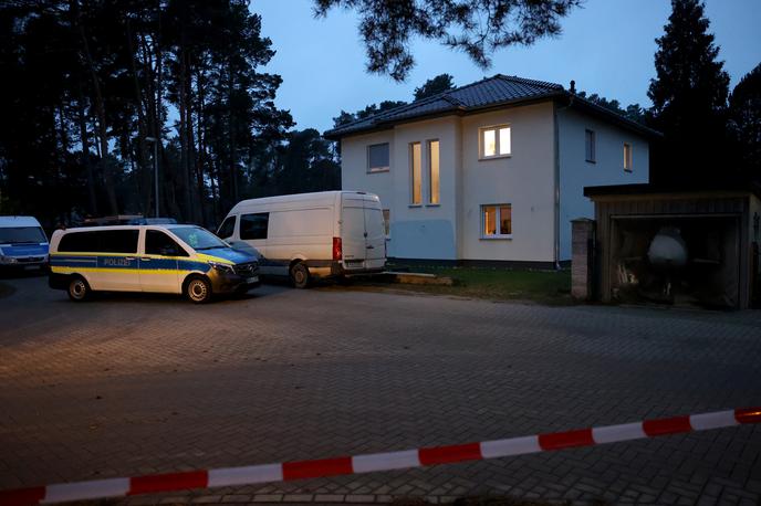 V stanovanju blizu Berlina našli pet trupel | Nemška policija je sprožila obsežno preiskavo. | Foto Reuters