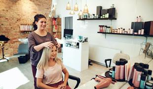 Nova realnost v frizerskih salonih? #video