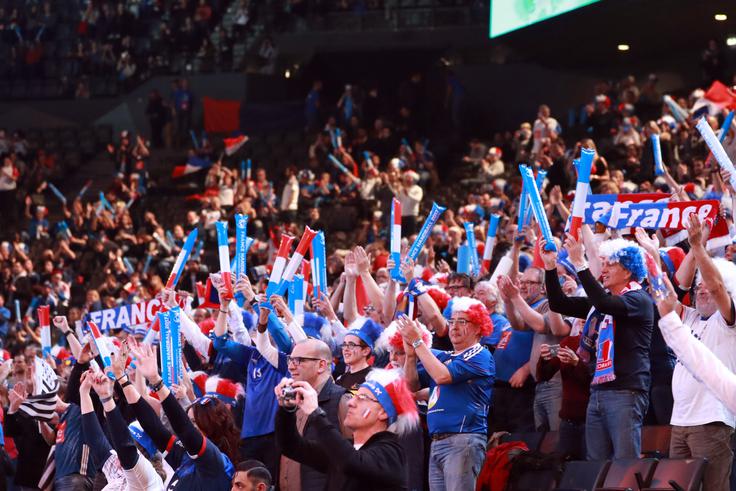 Francozi so imeli za sabo 16 tisoč gledalcev v dvorani Bercy. | Foto: Vincent Michel/francehandball2017.com