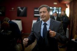 DeSUS sledi DL, Erjavec ne bo opravljal tekočih poslov