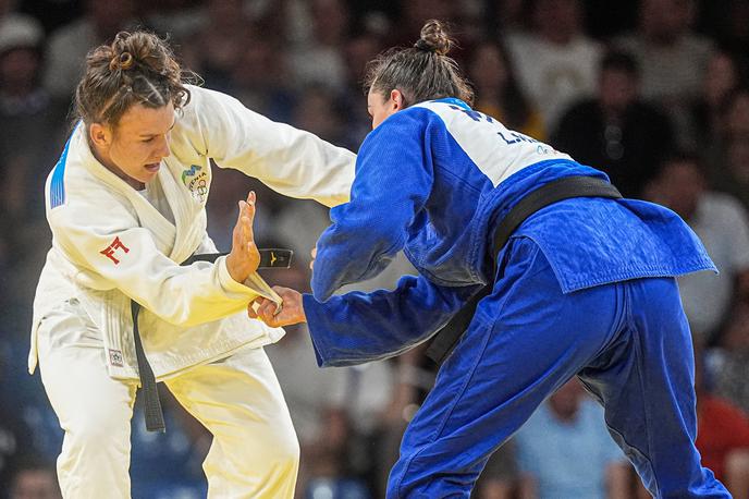 Metka Lobnik | Metka Lobnik je bila v boju za bron boljša od mlade Brazilke. | Foto Guliverimage