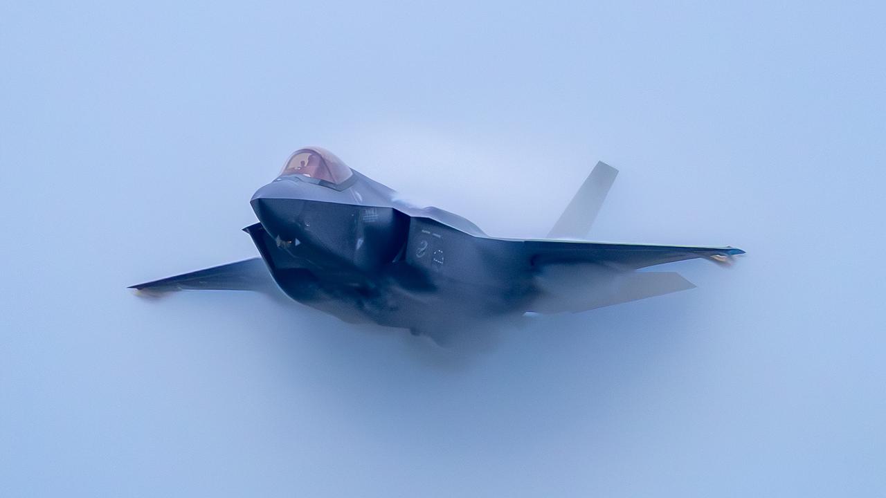 Na meji z Rusijo: velike težave zaradi nevidnih letal F-35