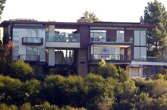 Bi živeli kot Ashton Kutcher?