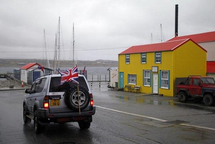 Na Falklandih referendum o političnem statusu