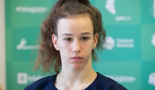 Alja Ponikvar kljub mladosti samozavestno v Rio