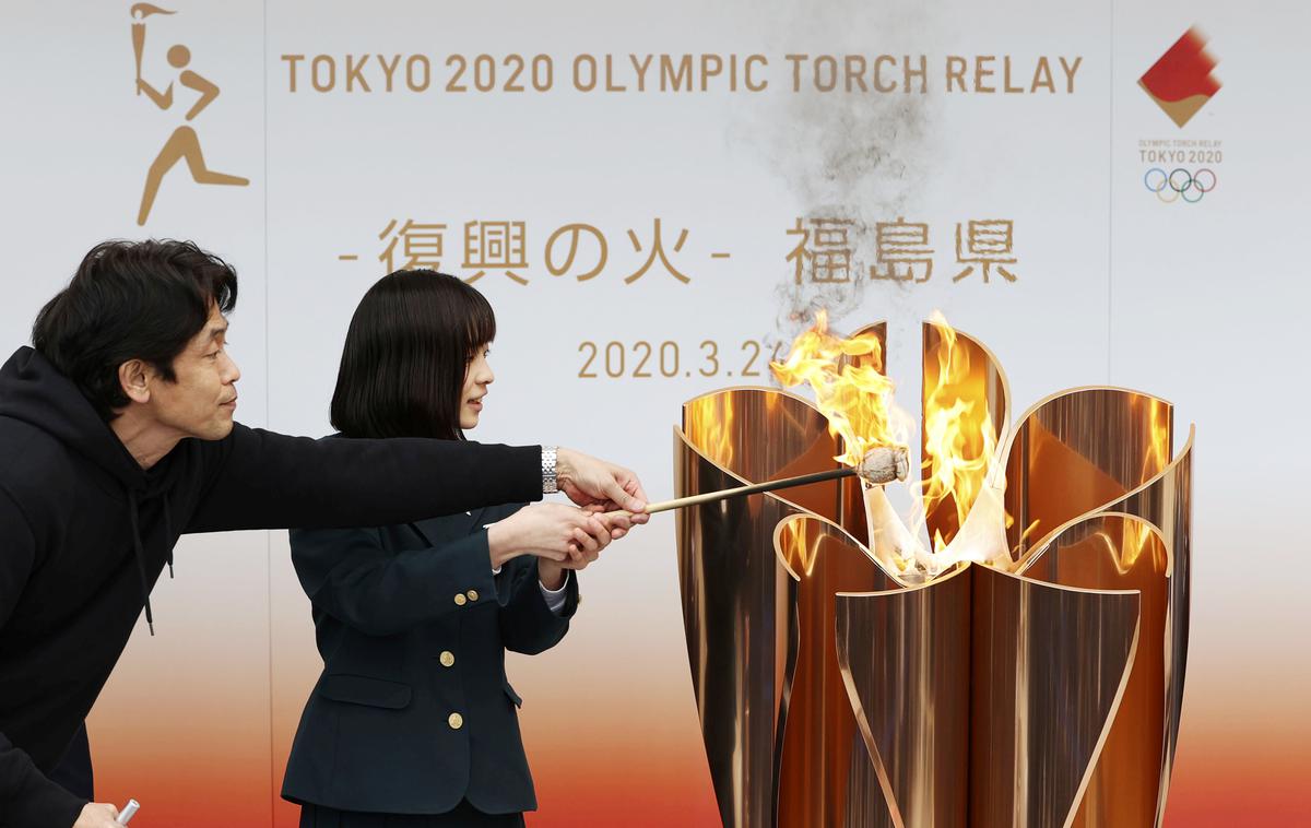Olimpijski ogenj Japonska | Foto Reuters