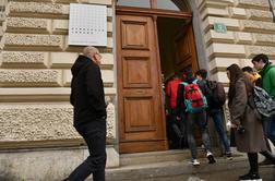 Dijake na Ledini šokirali detektorji kovin pred testi