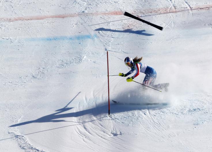 Kar nekaj padcev - tudi na olimpijskih igrah v letih 2006 in 2010 - se je, na srečo, končalo brez poškodb. | Foto: Getty Images