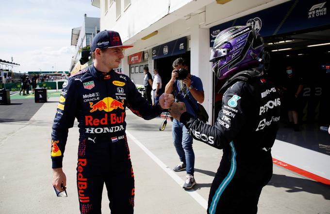 Verstappen in Hamilton sta se lani do zadnje dirke borila za naslov svetovnega prvaka. | Foto: AP / Guliverimage