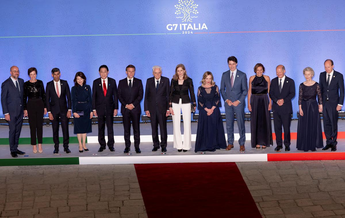 Voditelji G7 | Prvi dan zasedanja v letovišču Borgo Egnazia v Apuliji je bila v ospredju vojna v Ukrajini.  | Foto Reuters