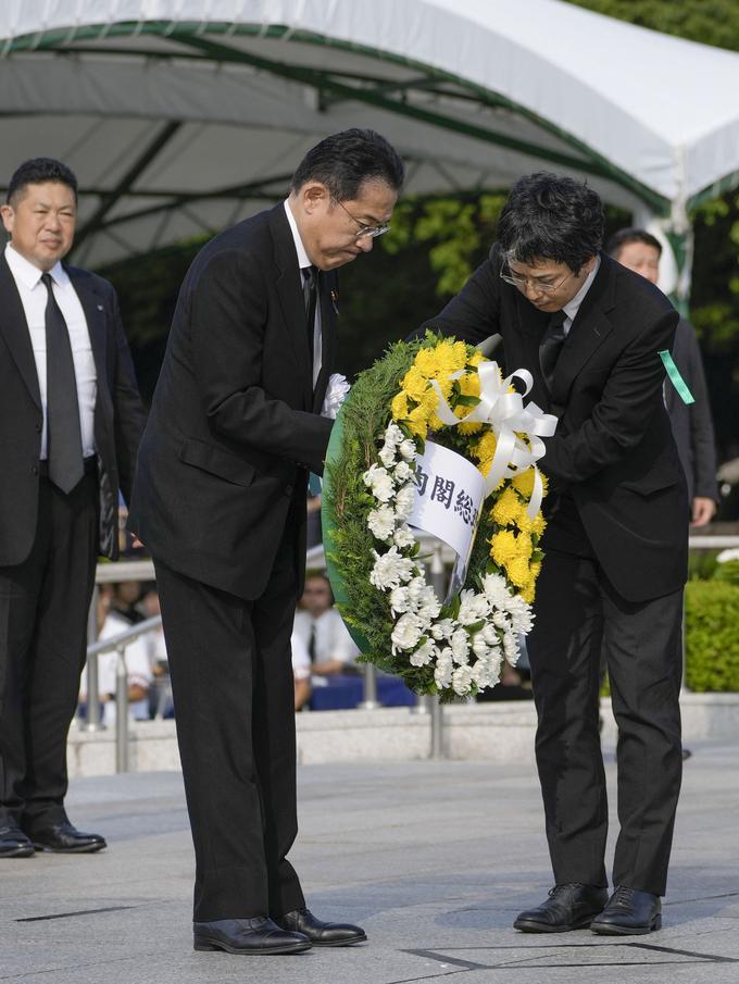 Spominska slovesnost v Hirošimi | Foto: Reuters