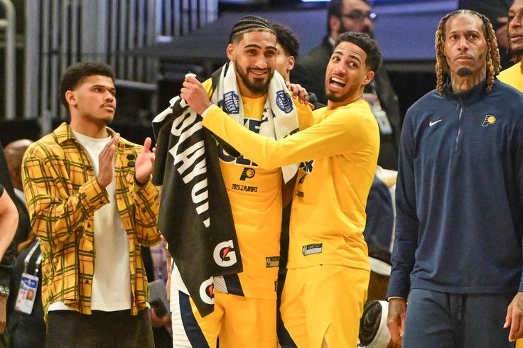 Indiana je v četrti tekmi nadigrala Milwaukee za kar 26 točk. | Foto: Reuters