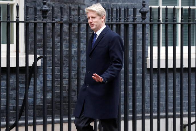 Zaradi brexita odstopil britanski minister za promet