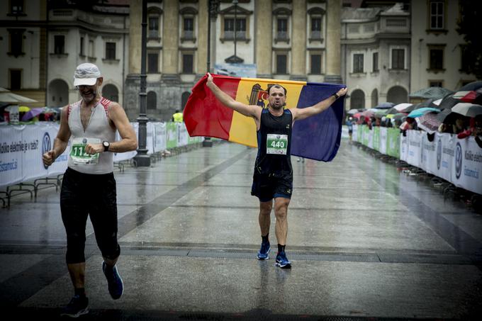 V Ljubljani je ta konec tedna teklo več kot 3500 tekačev iz več kot 50 držav sveta. Največ tekačev je bilo iz sosednje Hrvaške.  | Foto: Ana Kovač