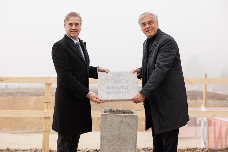 Projekt, katerega vrednost je ocenjena na 17,9 milijona evrov z davkom, obsega štiri stavbe s pritličjem in tremi nadstropji, v katerih bo skupno 82 stanovanj velikosti od 32 do 85 kvadratnih metrov. | Foto: STA