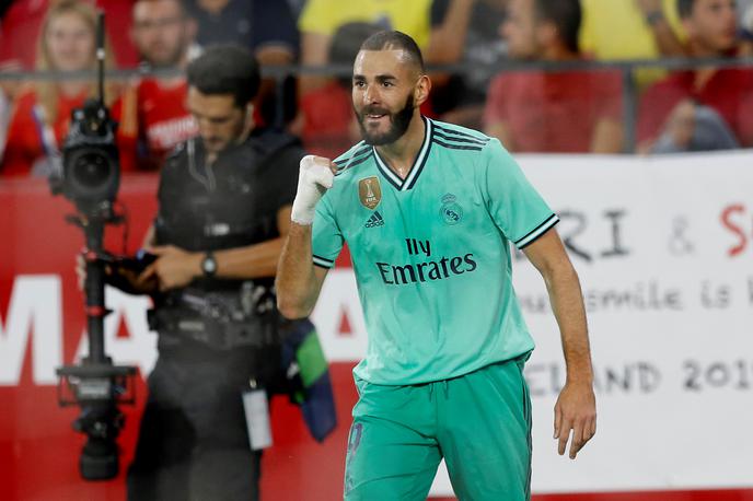 Karim Benzema | Karimu Benzemaju gre na začetku nove sezone zelo dobro. Zdaj je odločil tudi derbi v Andaluziji. | Foto Reuters